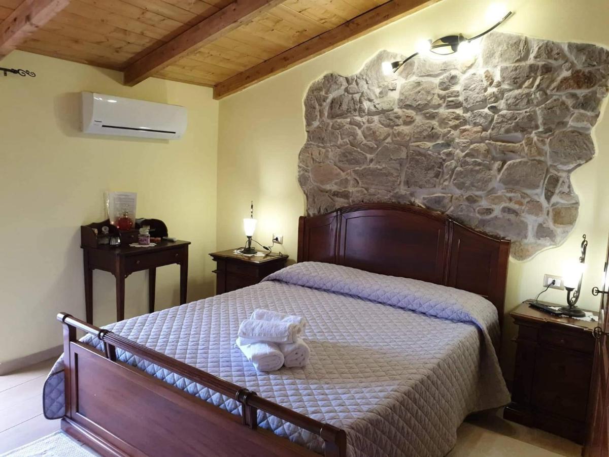 Estia Bed & Breakfast Scano Montiferro ภายนอก รูปภาพ